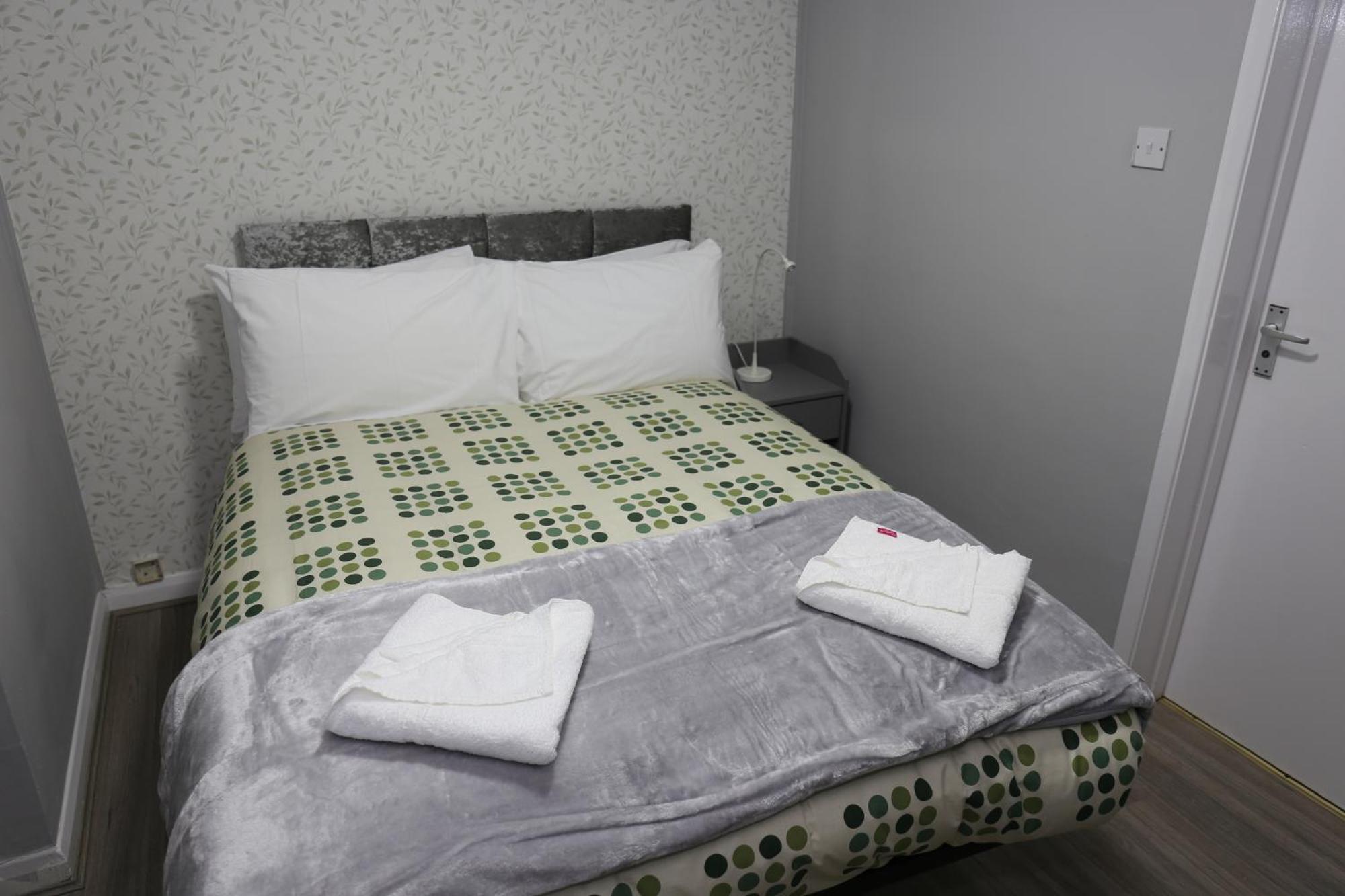 Elstree Inn 博勒姆伍德 外观 照片