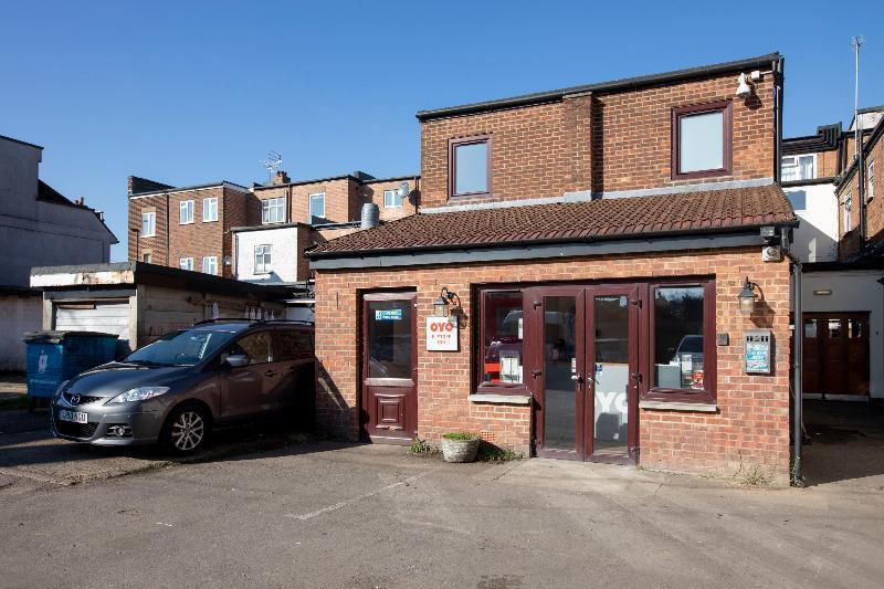 Elstree Inn 博勒姆伍德 外观 照片